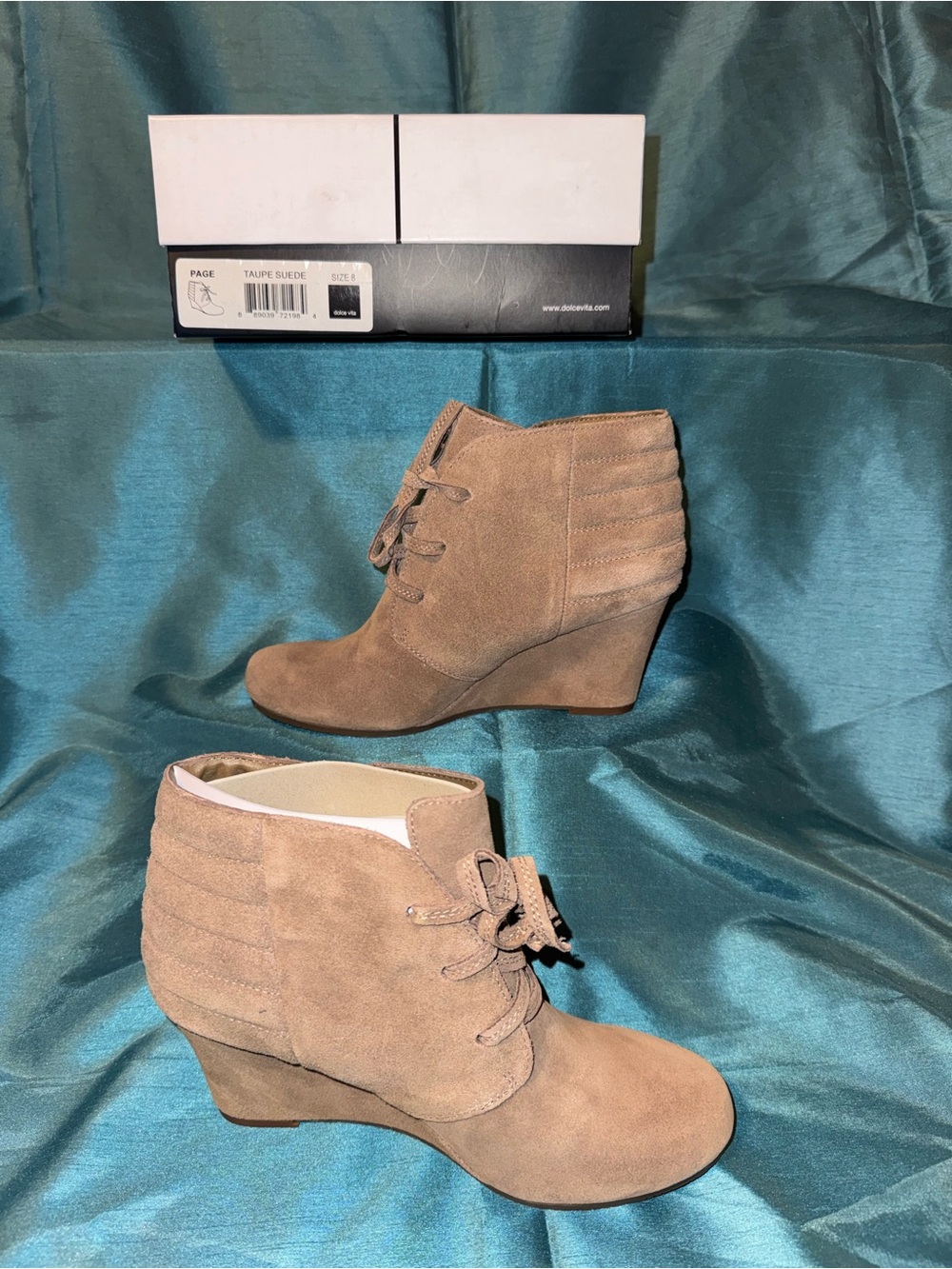 Dolce Vita “Page” Taupe Suede Lace-Up Boho Hippie Wedge Booties - size 8